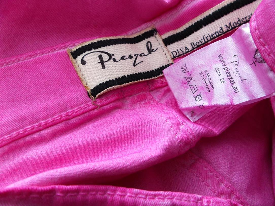 Pieszak Size 26 Color Różowy Szorty Fabric Bawełna