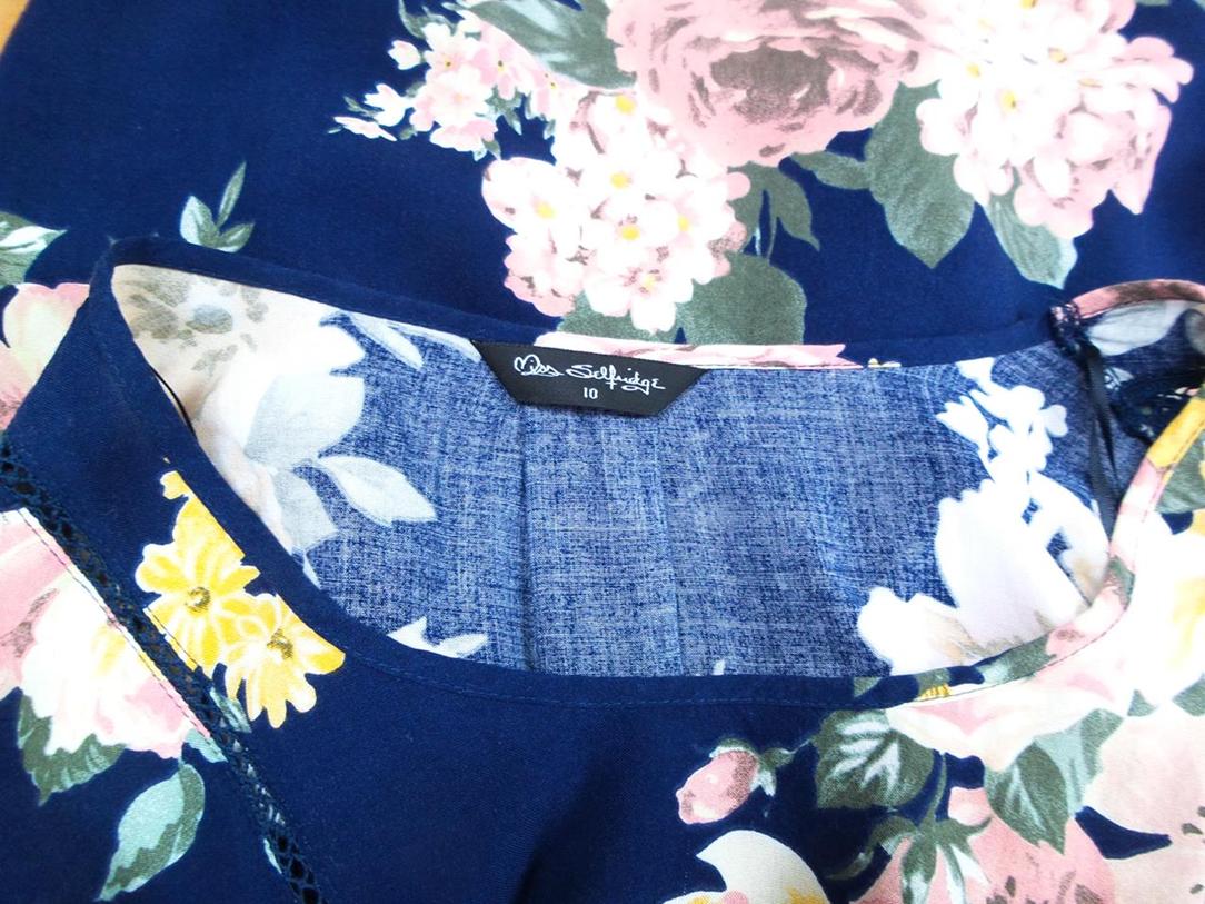 Miss selfridge Size 10 (38) Color Granatowy Okrągły dekolt Bluzka Krótki rękaw Fabric Wiskoza 100%