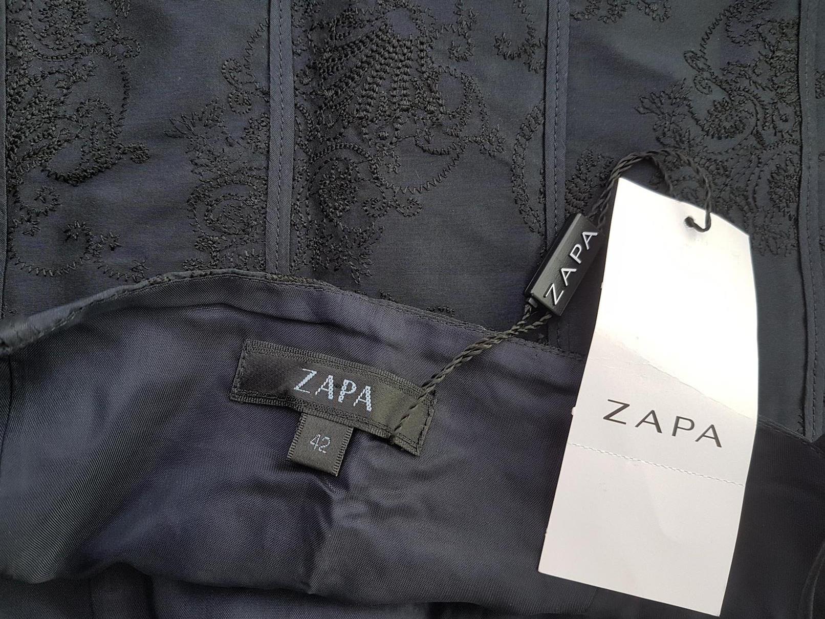 Zapa Size 42 Color Czarny Dekolt Serce Bluzka Bezrękawnik Fabric Jedwab