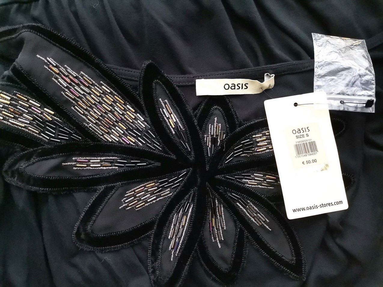 Oasis Size S Color Czarny Na Jedno Ramię Bluzka Krótki rękaw Fabric Wiskoza 100%