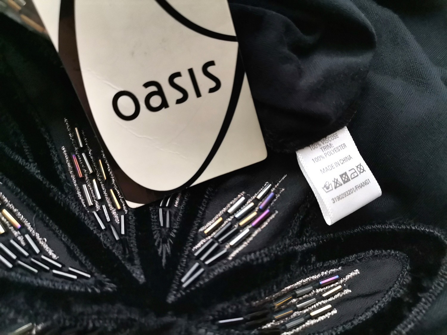 Oasis Size S Color Czarny Na Jedno Ramię Bluzka Krótki rękaw Fabric Wiskoza 100%