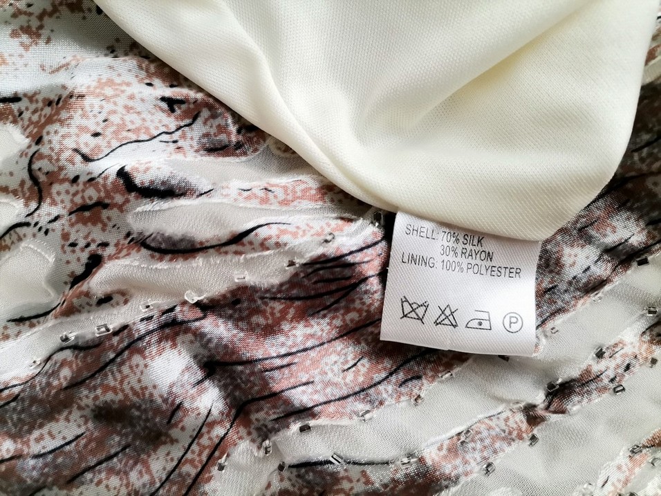 Michel Ambers Size 14 (42) Color Kremowy W serek Sukienka Maxi Bezrękawnik Długa Fabric Jedwab