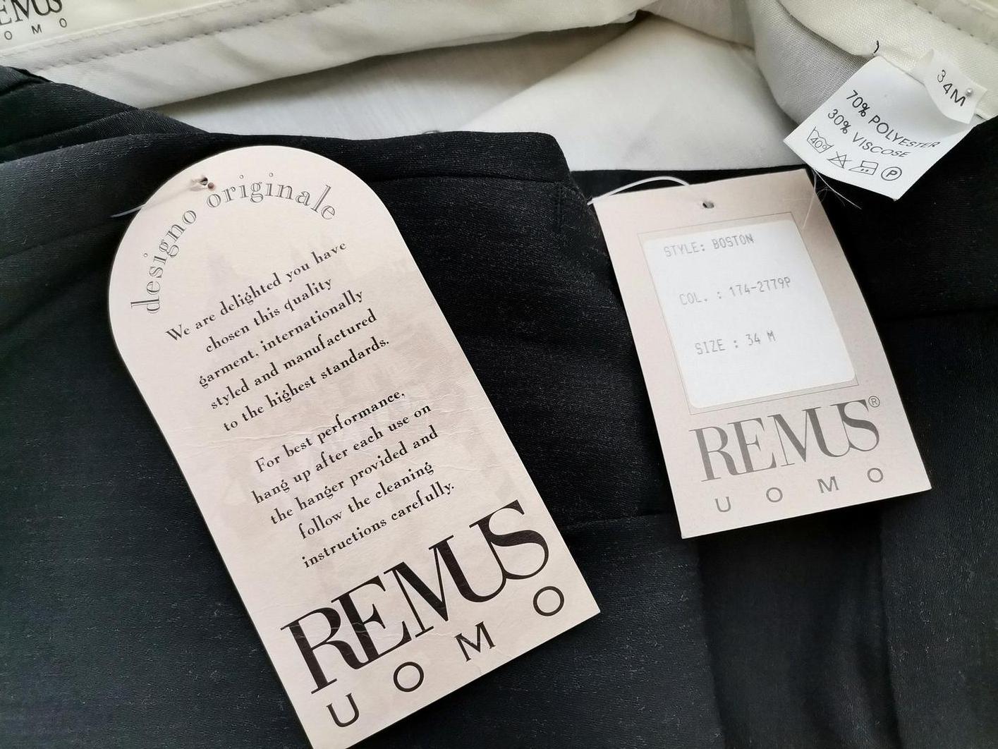 Remus Uomo Size 34 (M) Color Czarny