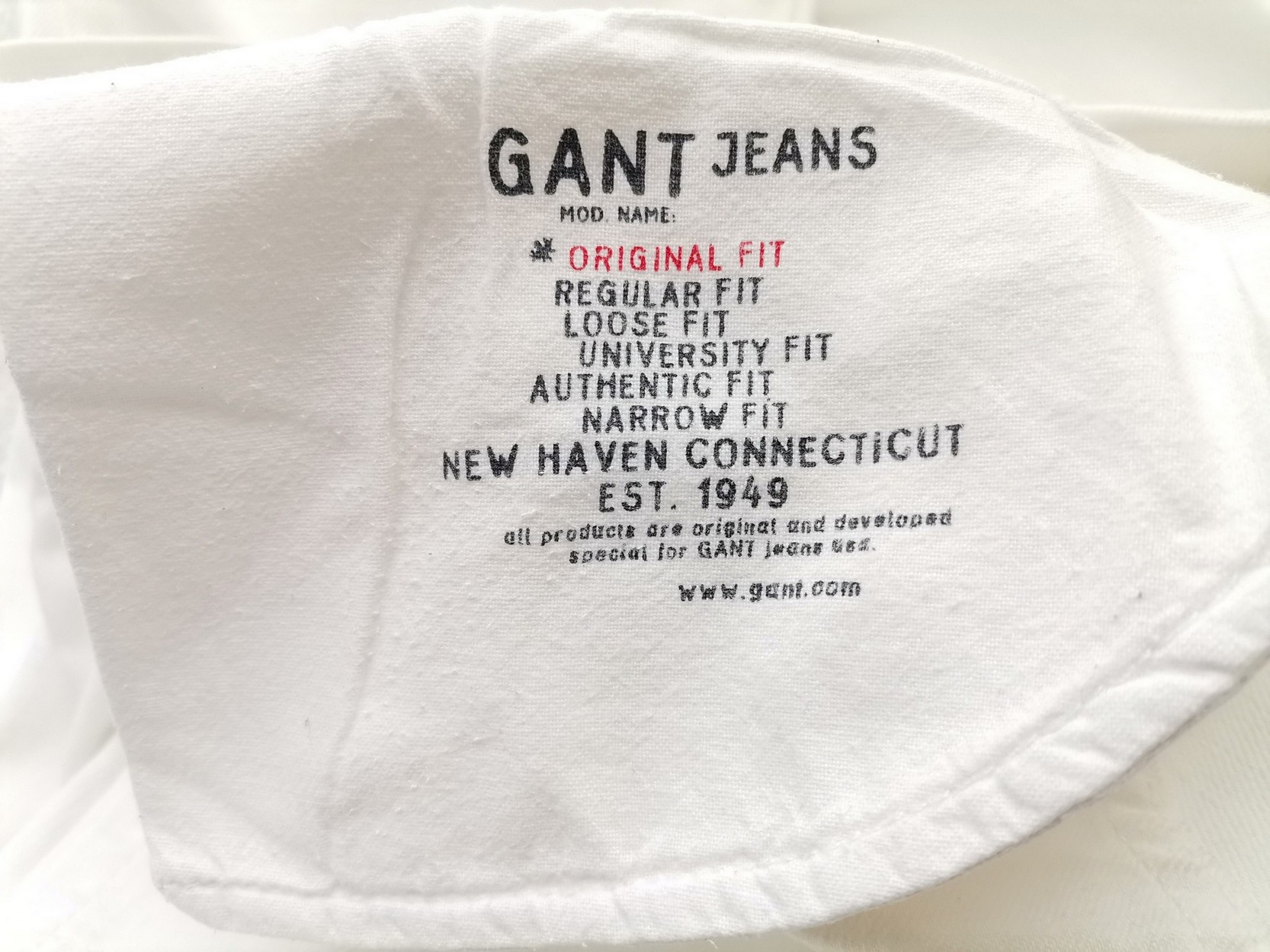 Gant Size W35 L32 Color Biały Fabric Bawełna