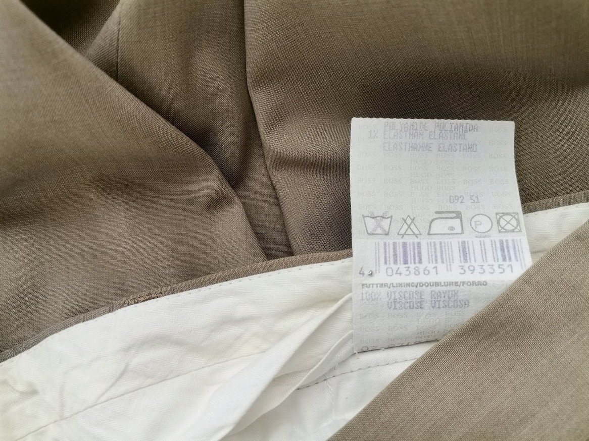 Hugo Boss Size 54 Color Beżowy Fabric Schurwolle