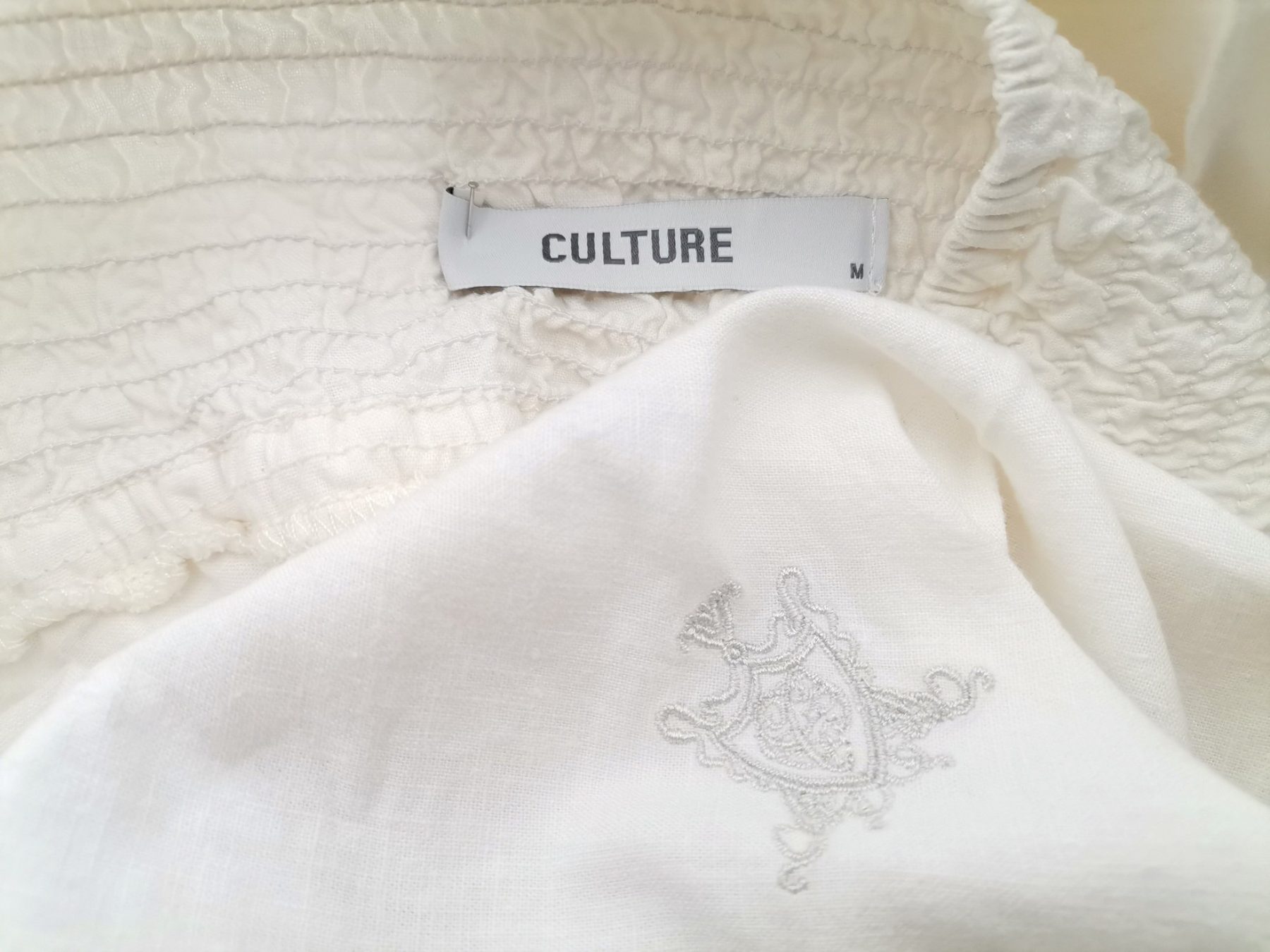 Culture Size M Color Kremowy Spodnie Alladynki Fabric Len