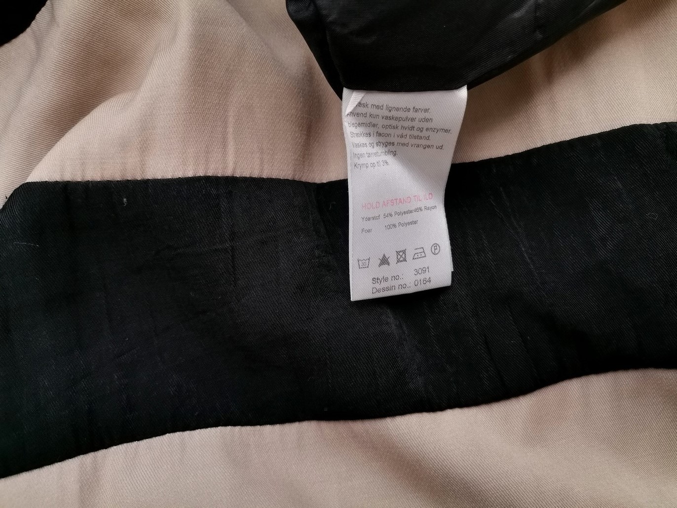 Dranella Size 40 Color Czarny Pasy W łódkę Sukienka Trapezowa Rękaw 3/4 Midi