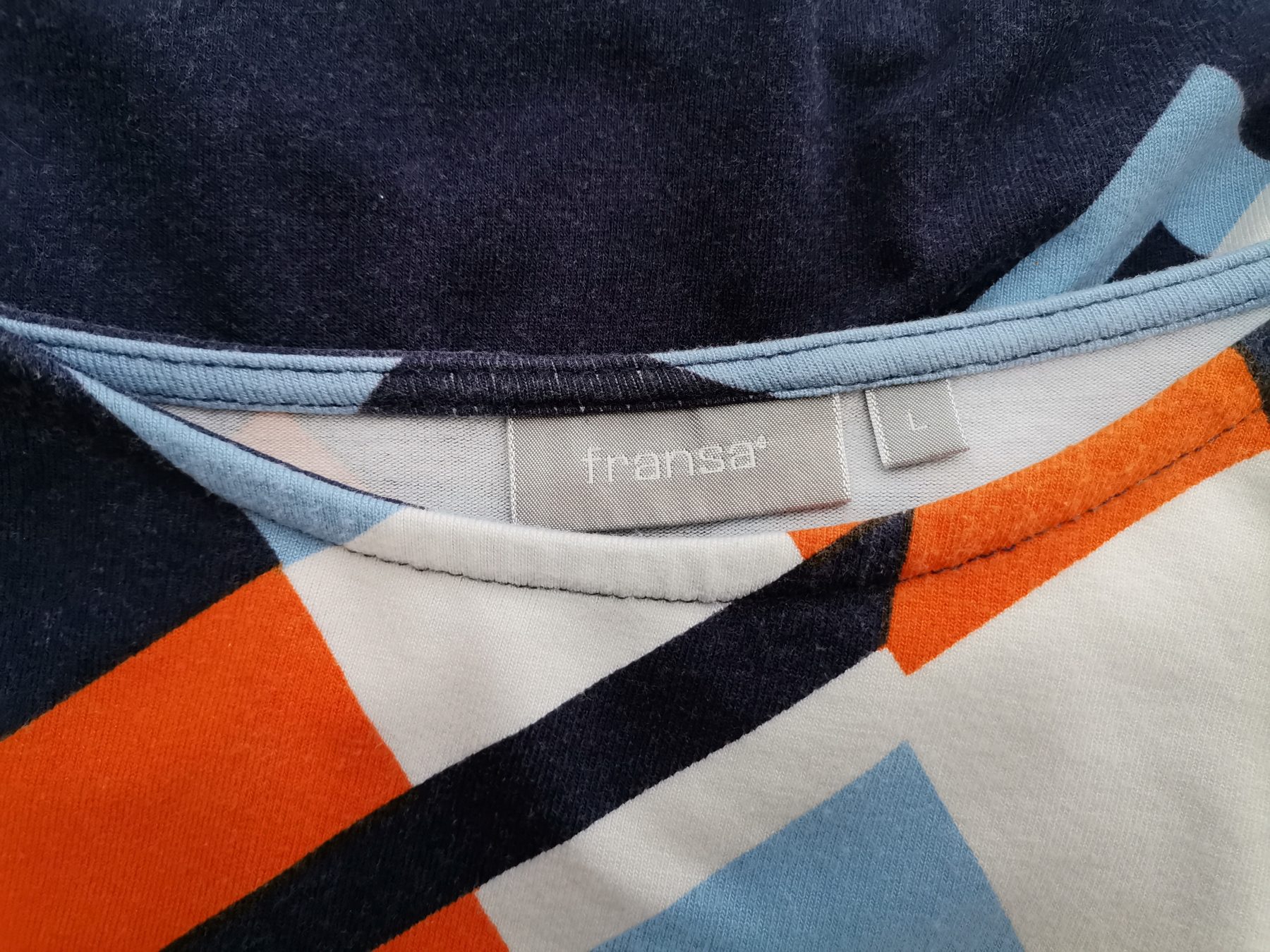 Fransa Size L Color Niebieski Geometryczny Okrągły dekolt Bluzka Krótki rękaw Fabric Wiskoza