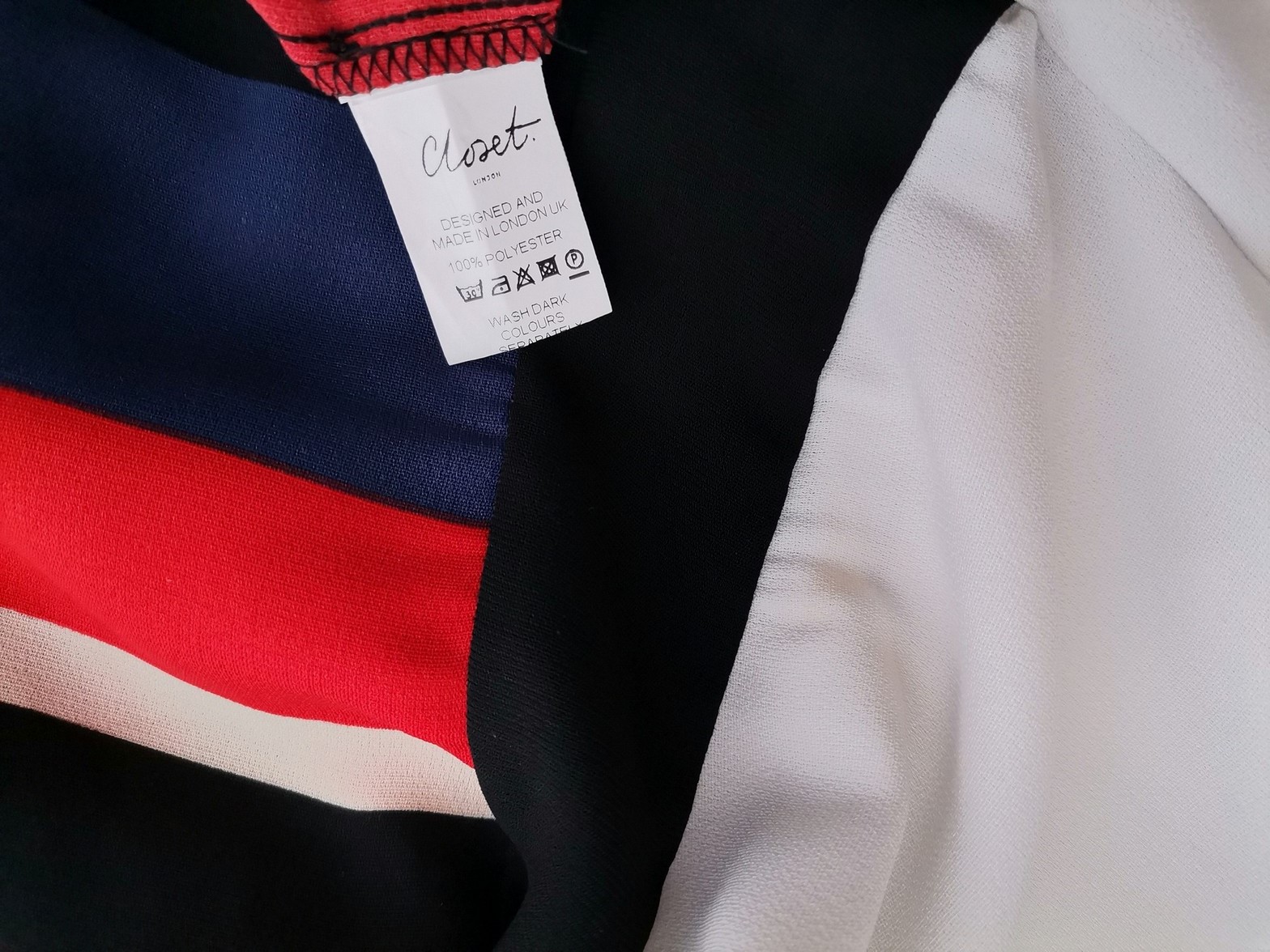 Closet Size 10 (38) Color Kremowy Pasy Okrągły dekolt Sukienka Ołówkowa Bezrękawnik Midi