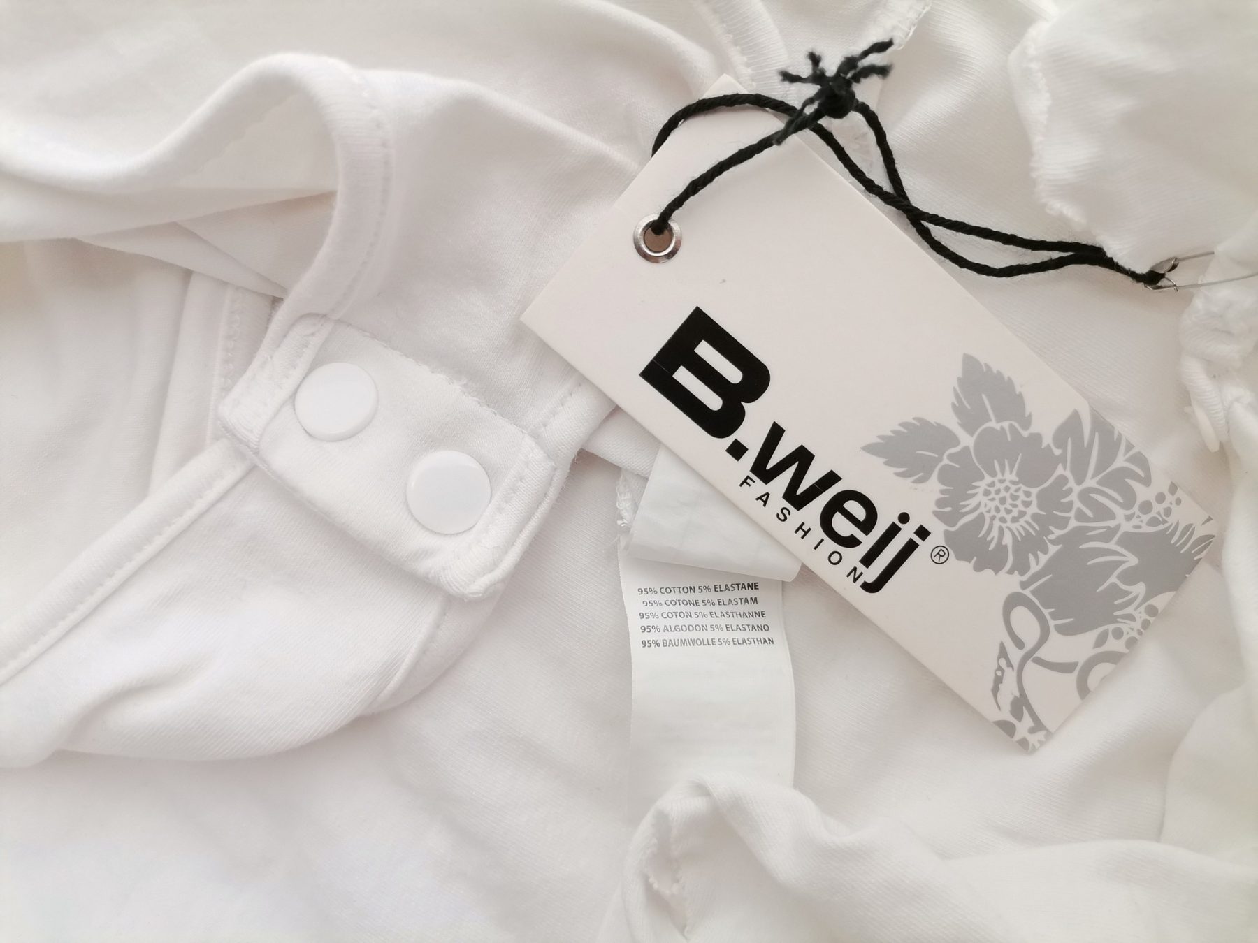 B.WEIJ Size S Color Biały Okrągły dekolt Bluzka Krótki rękaw Fabric Bawełna