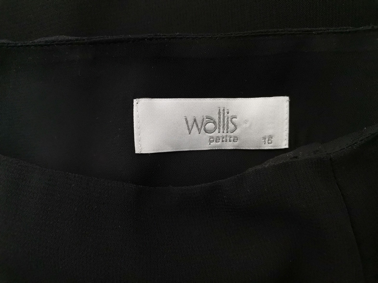 Wallis Size 16 (44) Color Czarny Spódnica Trapezowa Midi