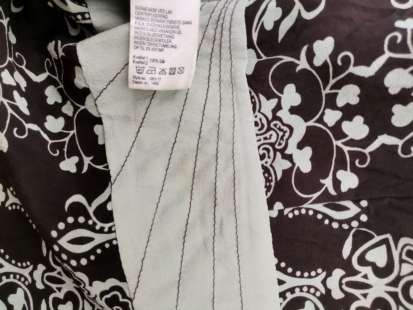 Fransa Size XL Color Brązowy Kwadratowy dekolt Bluzka Krótki rękaw Fabric Jedwab 100%