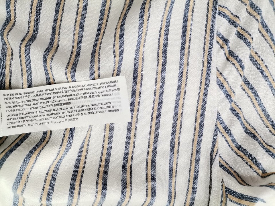 Hollister Size M Color Biały Pasy W serek Bluzka Krótki rękaw Fabric Wiskoza 100%