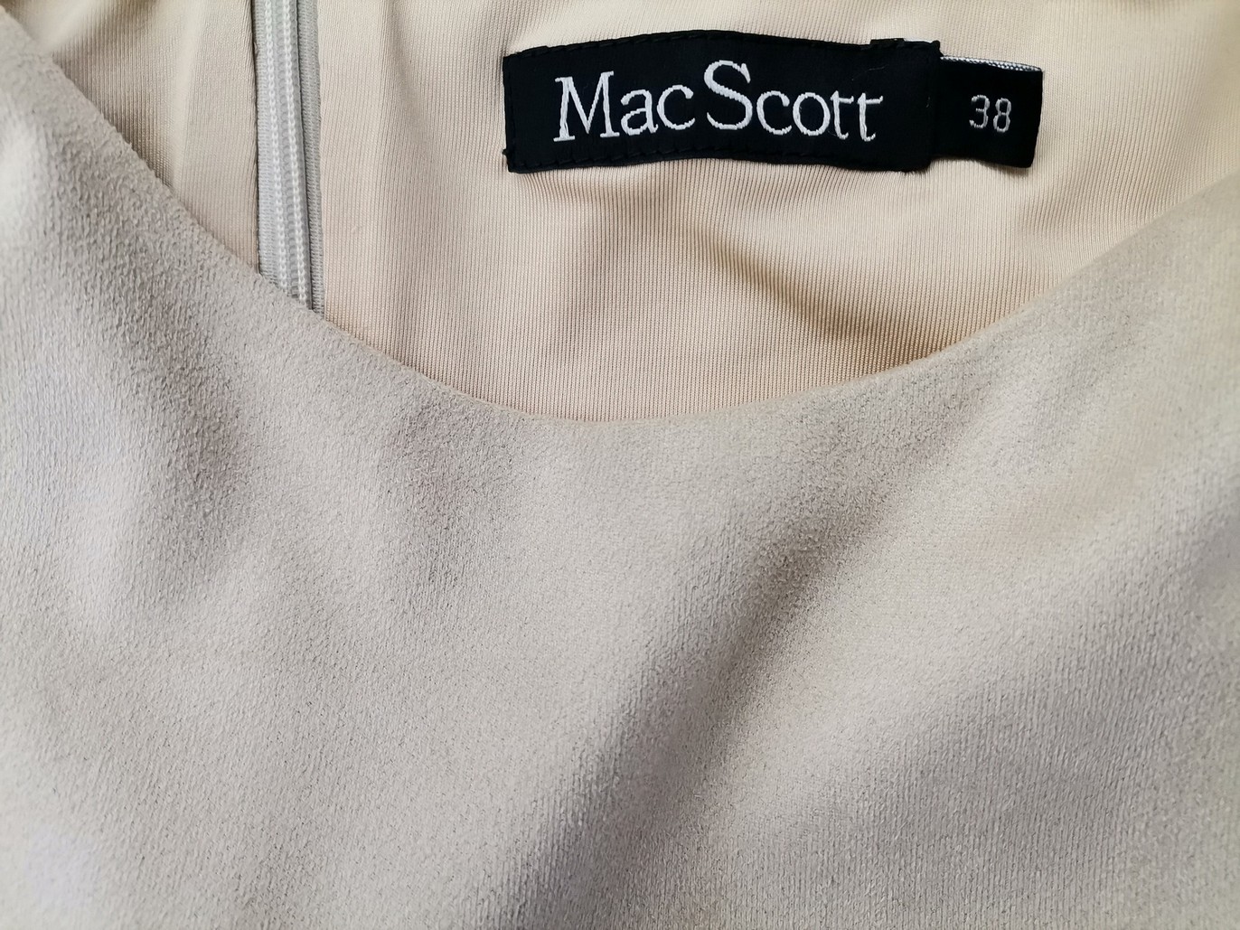 Mac Scott Size 38 Color Beżowy Crew Neck Bluzka Bezrękawnik