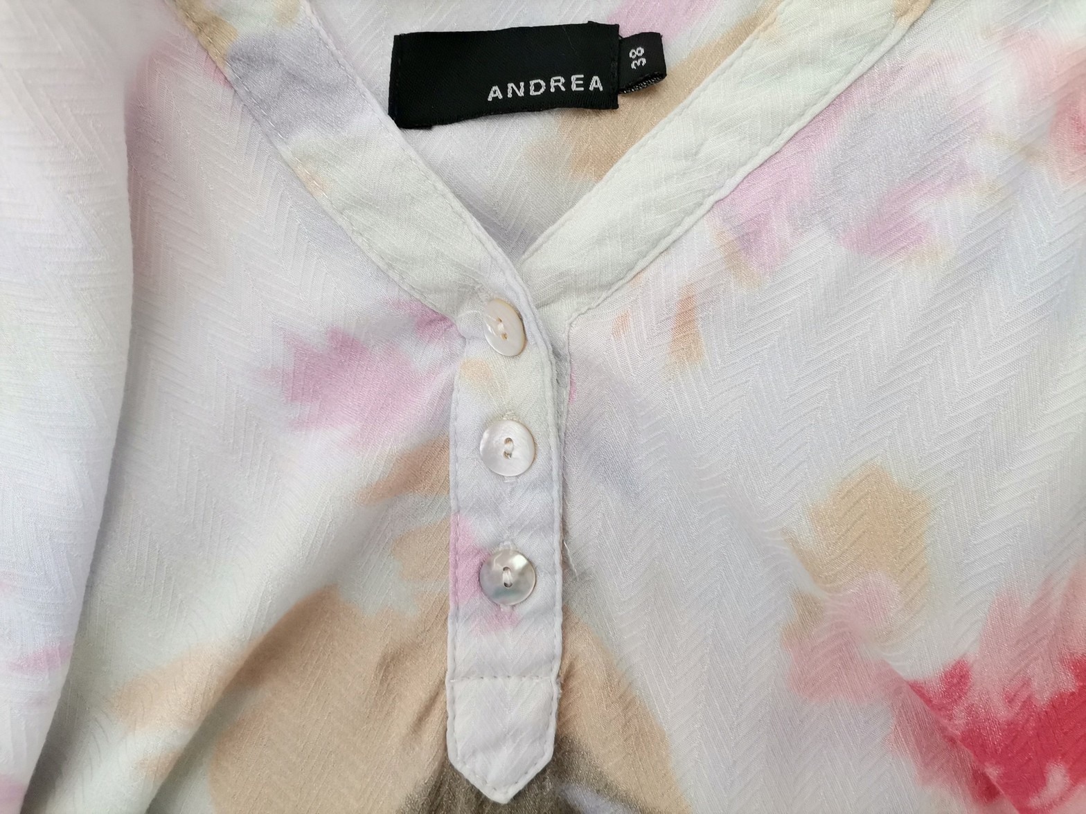 Andrea Size 38 Color Kremowy Floral Abstrakt Split Crew Neck Tunika Popover Bluzka Rękaw 3/4