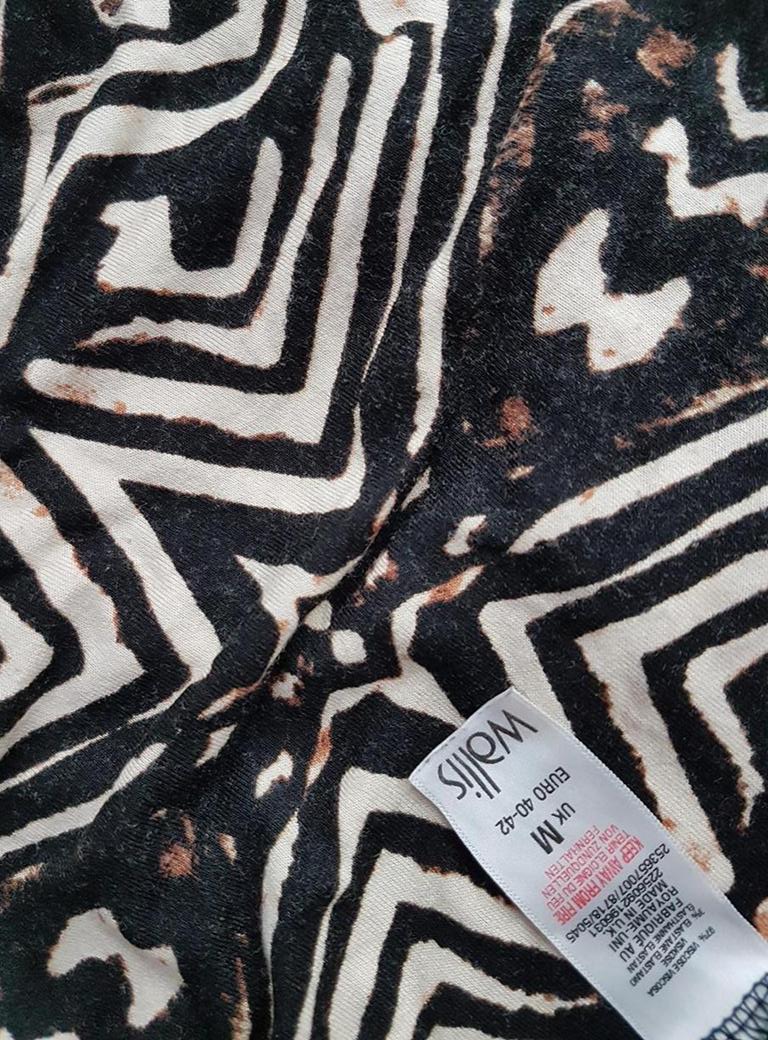 Wallis Size M Color Czarny Geometryczny Okrągły dekolt Tunika Bluzka Bezrękawnik Fabric Wiskoza