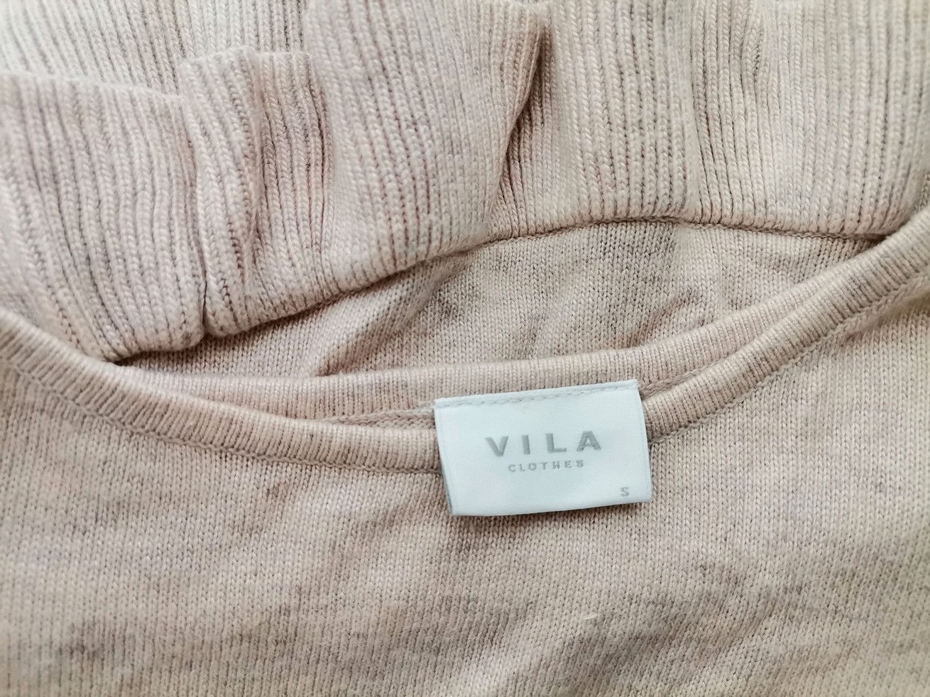 Vila Size S Color Kremowy Okrągły dekolt Sweter Długi rękaw Fabric Wiskoza Cienka dzianina