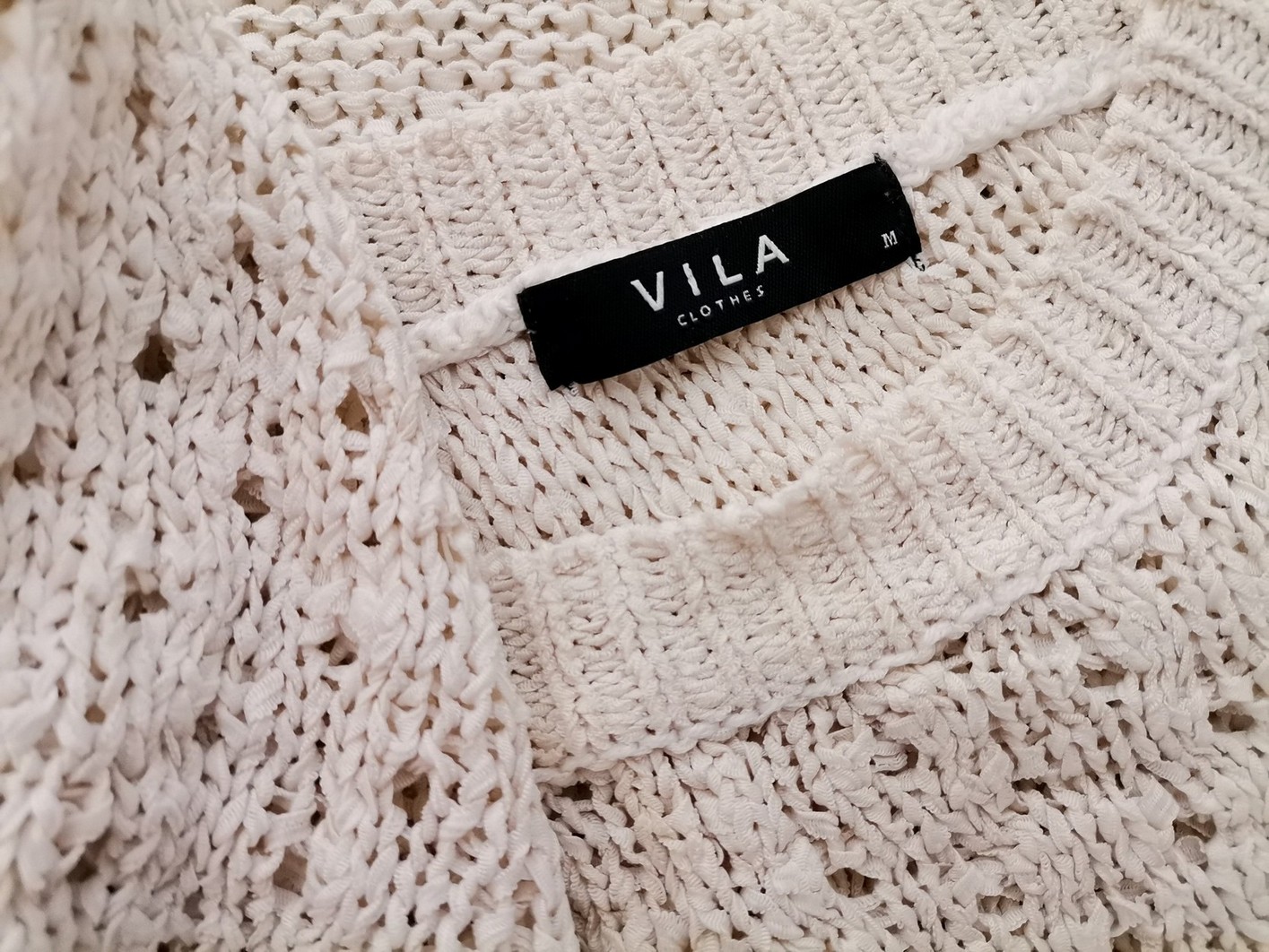 Vila Size M Color Kremowy W łódkę Sweter Długi rękaw Otwarta dzianina