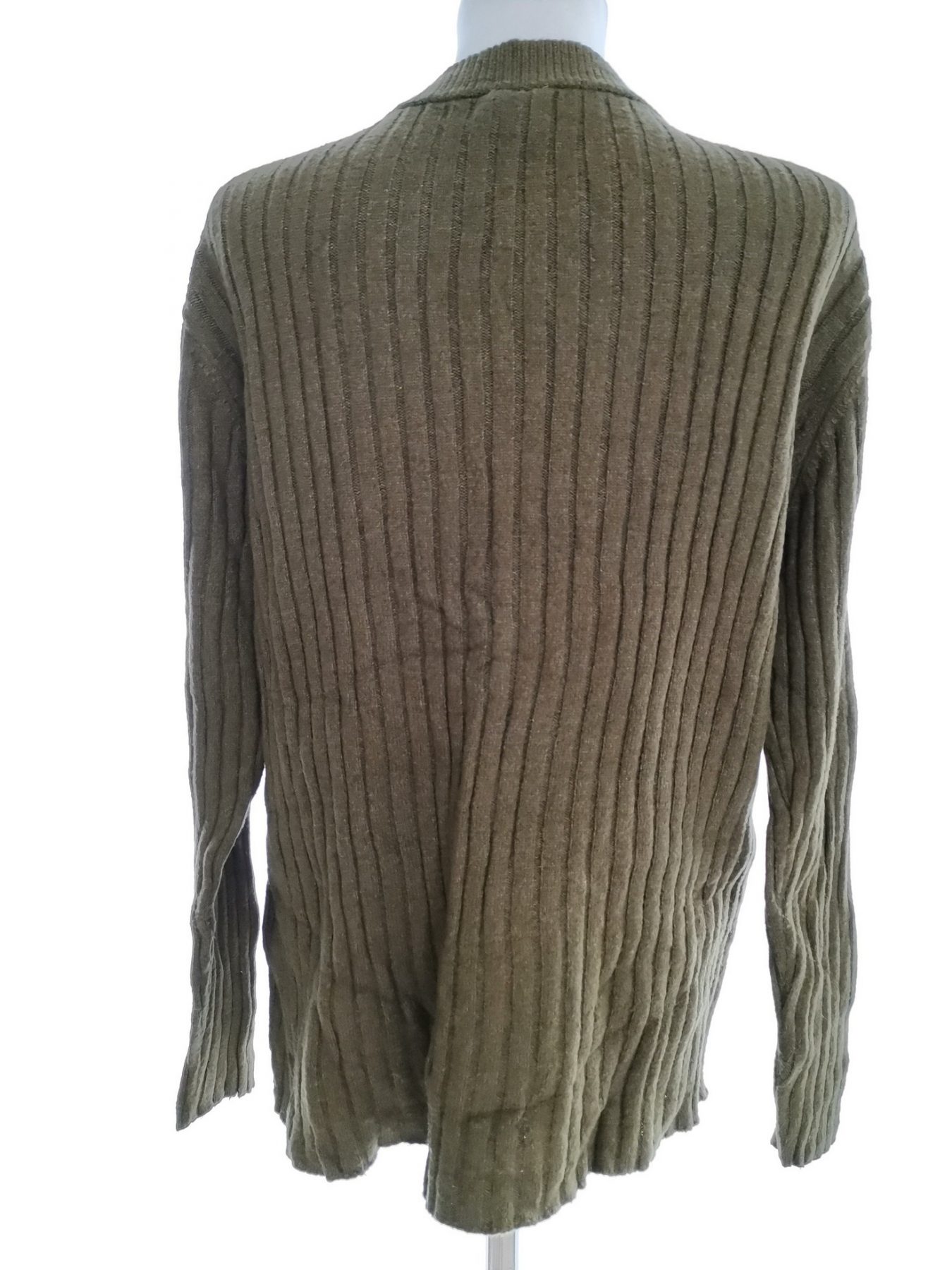 Vero moda Size M Color Khaki Crew Neck Sweter Długi rękaw Fabric Wiskoza Gruba dzianina