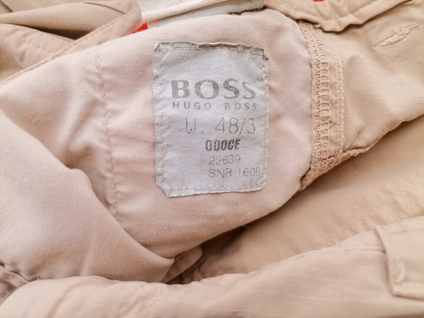 Hugo Boss Size 48 Color Beżowy Fabric Bawełna 100%