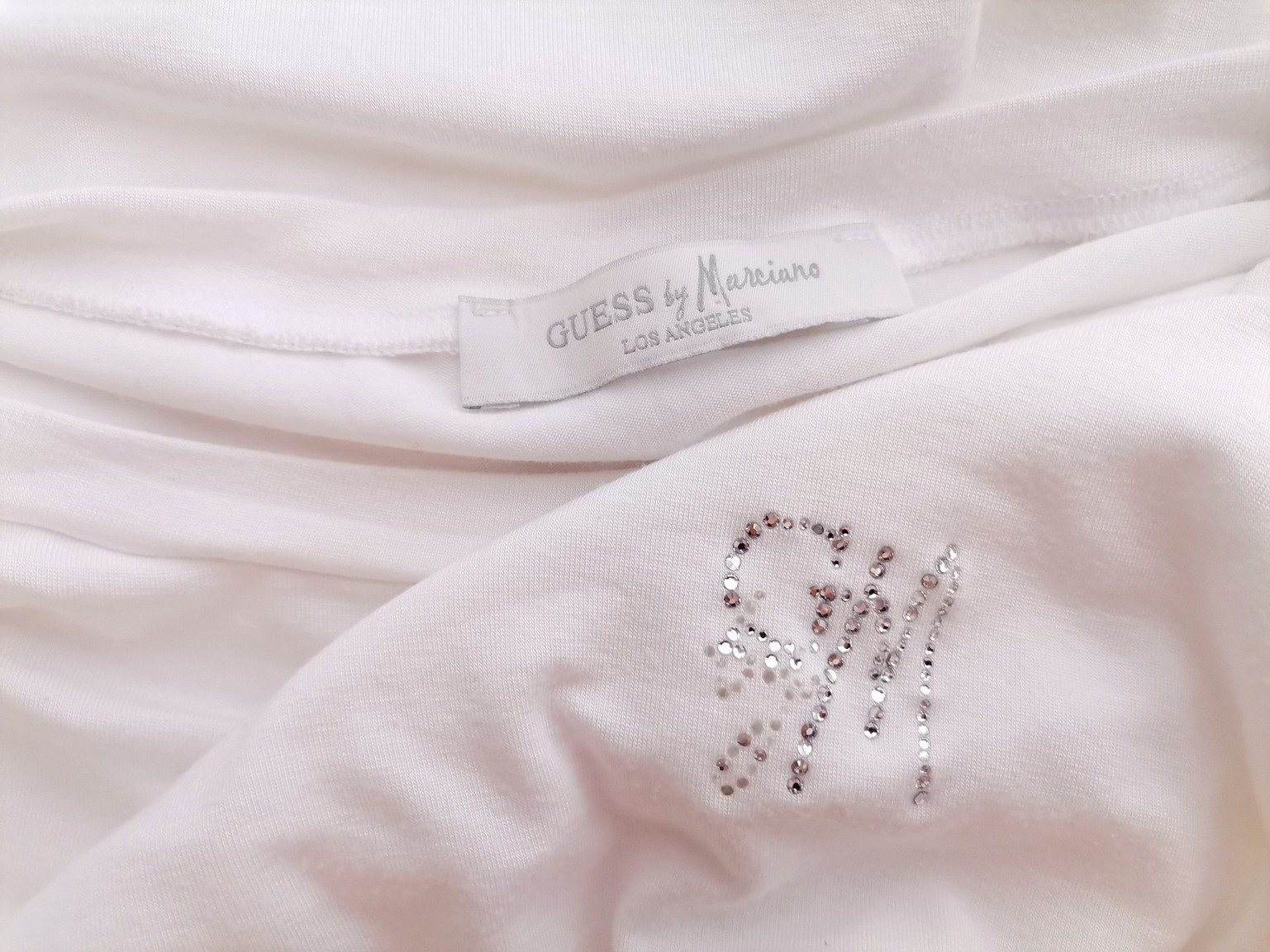 Guess by Marciano Size 3 (40) Color Biały Okrągły dekolt T-Shirt Krótki rękaw Fabric Modal