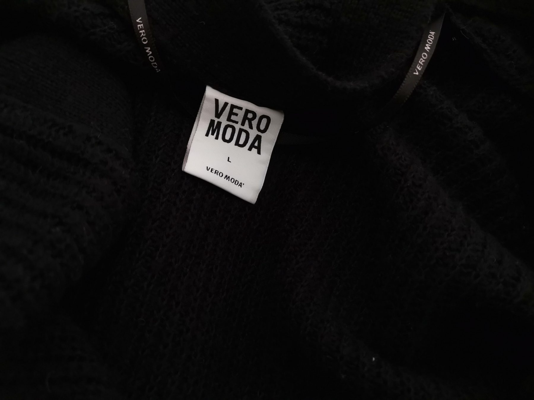 Vero moda Size L Color Czarny W serek Długi Otwarty Kardigan Długi rękaw Fabric Akryl Cienka dzianina