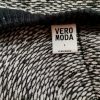 Vero moda Size S Color Granatowy Okrągły dekolt Sweter Długi rękaw Fabric Akryl 100% Gruba dzianina