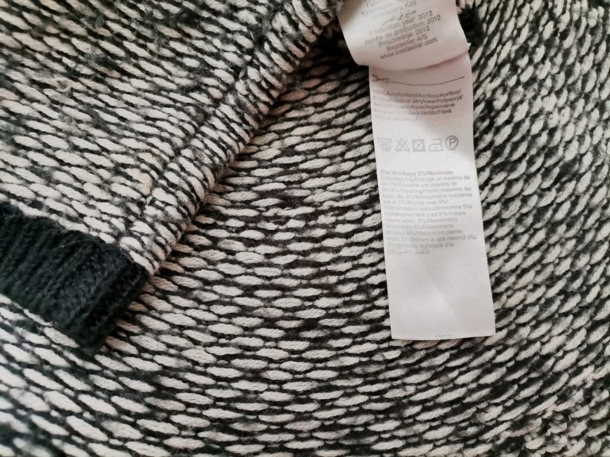 Vero moda Size S Color Granatowy Okrągły dekolt Sweter Długi rękaw Fabric Akryl 100% Gruba dzianina