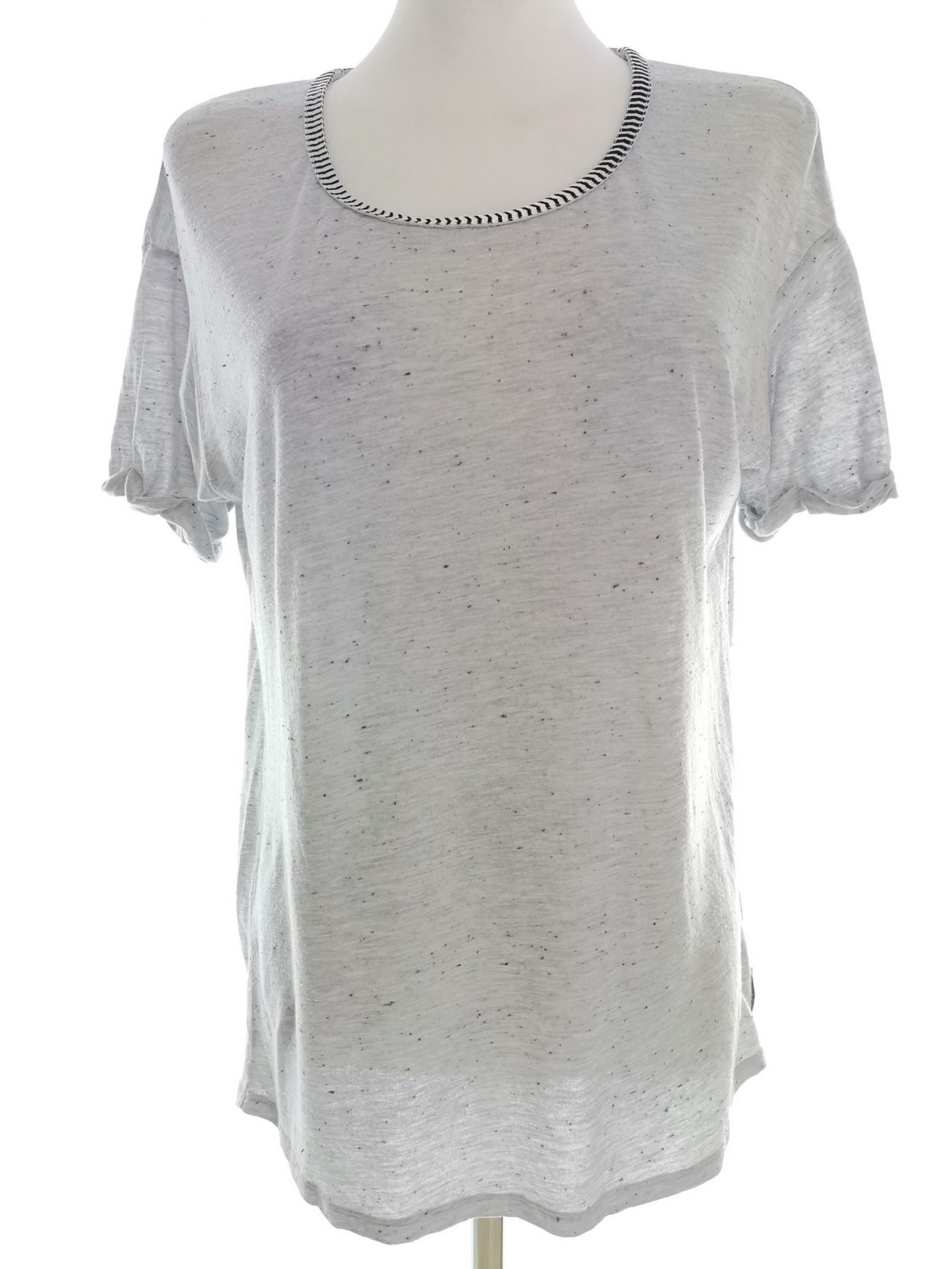 Maison scotch Size 2 (38) Color Szary Okrągły dekolt T-Shirt Krótki rękaw Fabric Lyocell