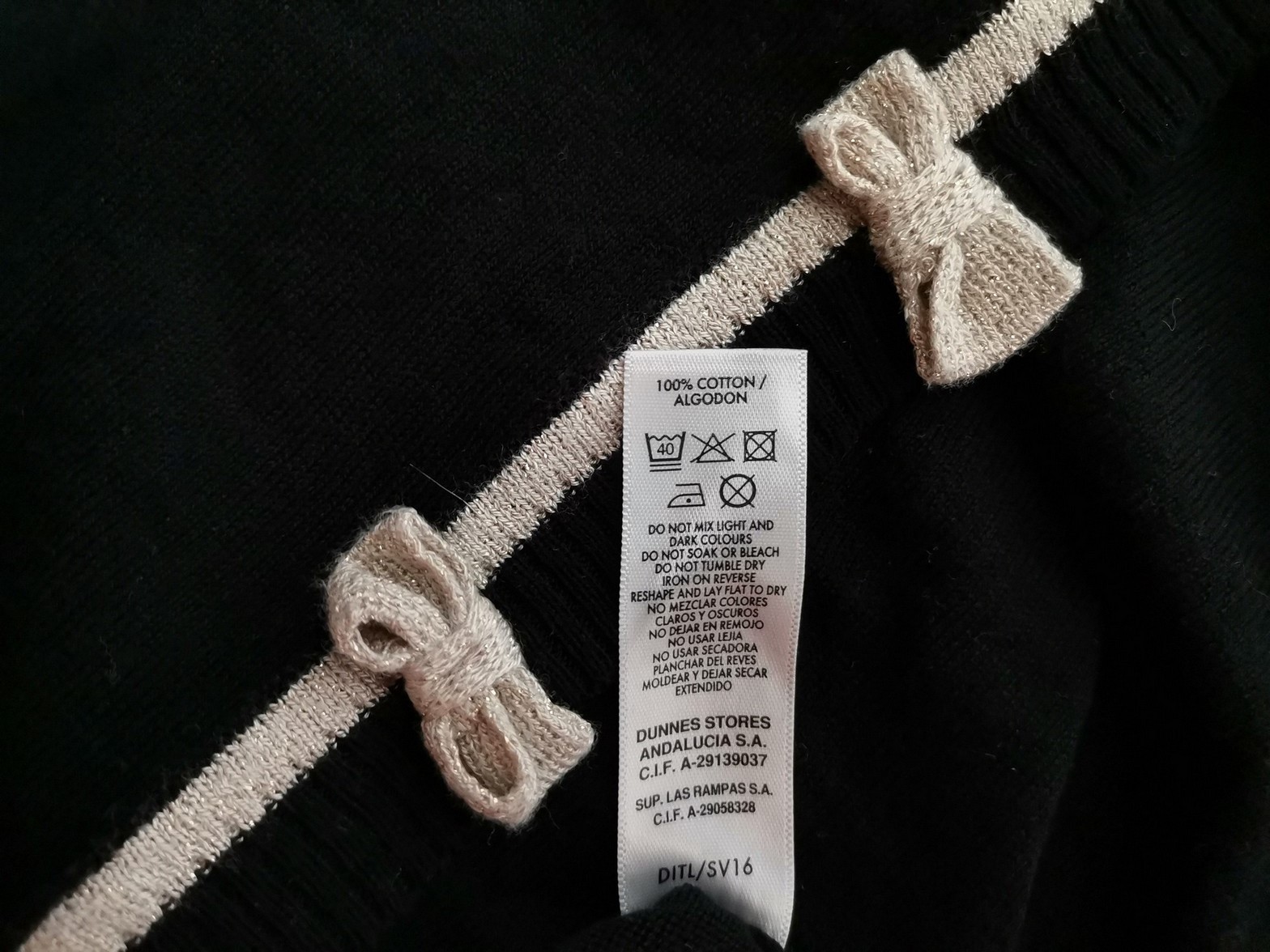 Savida Size 18 (46) Color Czarny Okrągły dekolt Kardigan Zapinany Długi rękaw Fabric Bawełna 100% Cienka dzianina