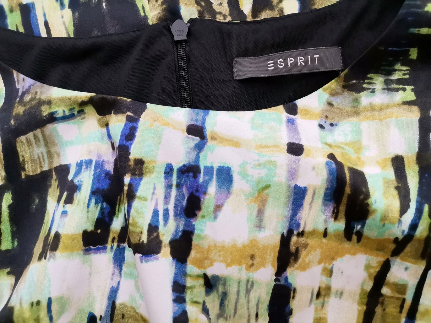 Esprit Size 36 Color Czarny Okrągły dekolt Sukienka Trapezowa Bezrękawnik Midi