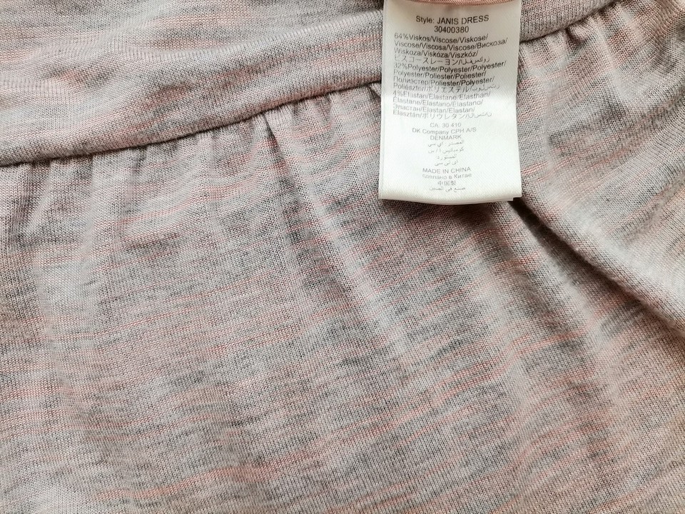 Soaked in luxury Size M Color Szary Okrągły dekolt Suknia Balowa Sukienka Wieczorowa Krótki rękaw Długa Fabric Wiskoza