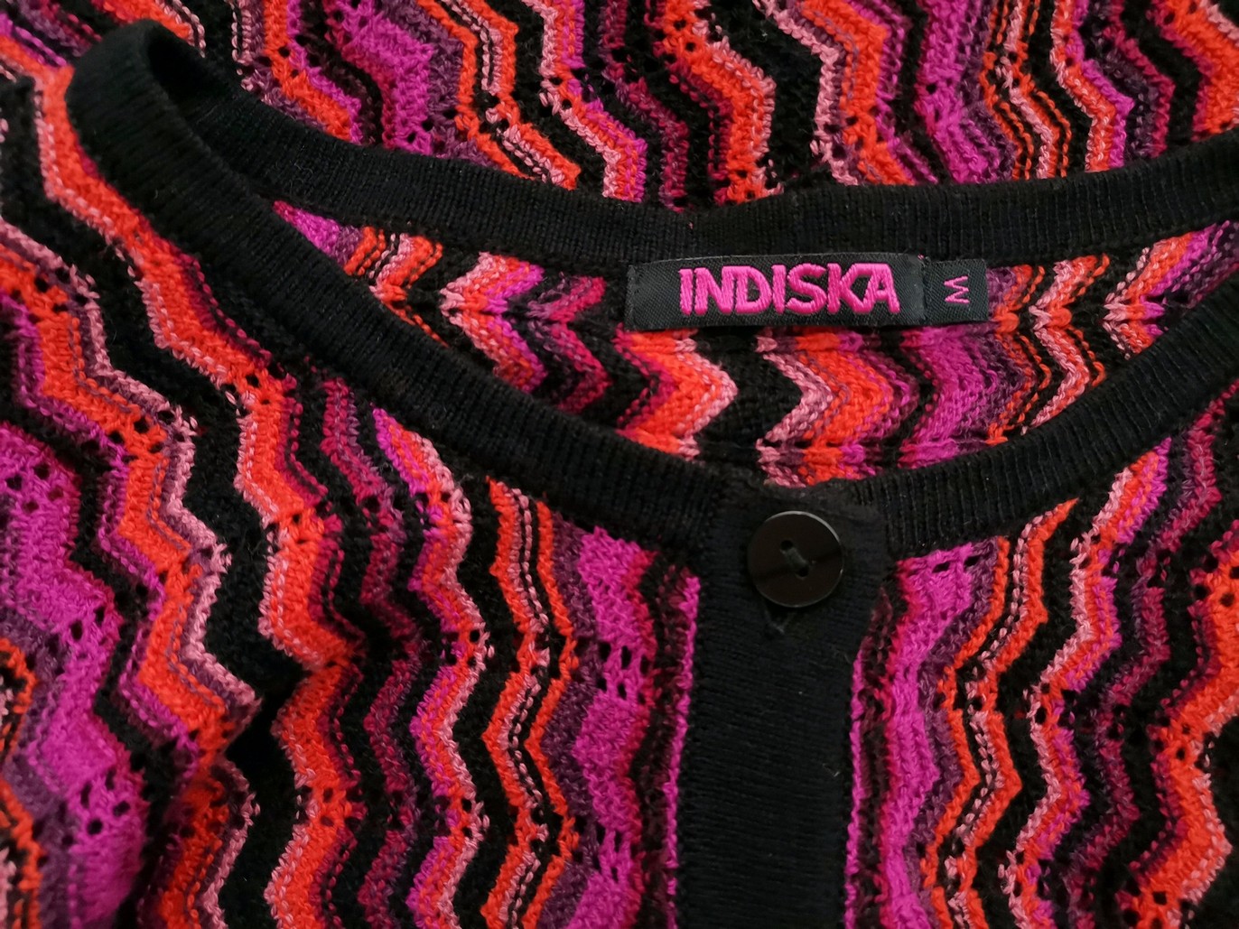 Indiska Size M Color Różowy Okrągły dekolt Długi Zapinany Kardigan Długi rękaw Fabric Bawełna Gruba dzianina