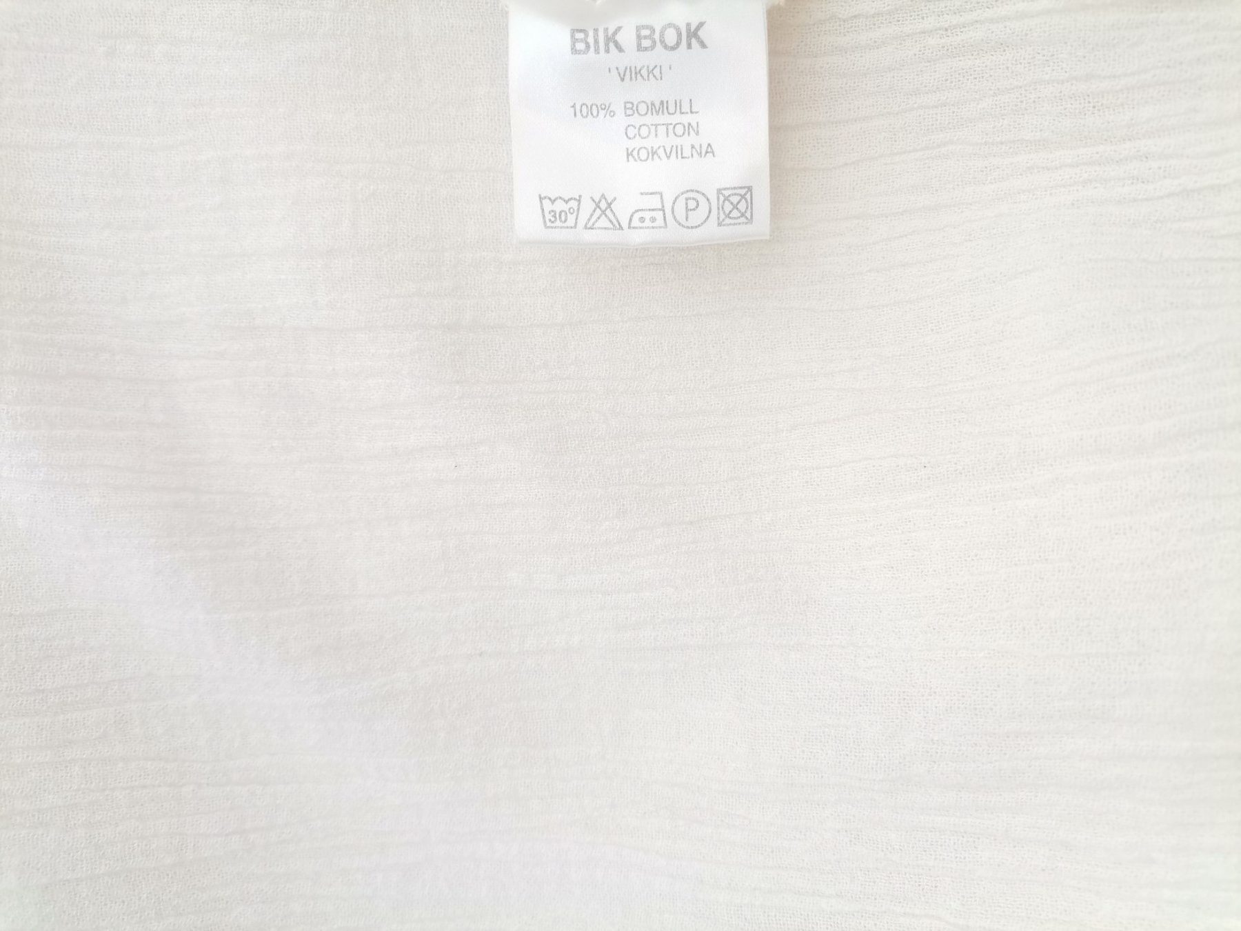 BIK BOK Size M Color Biały Kwadratowy dekolt Sukienka Prosta Rękaw 3/4 Do Kolan Fabric Bawełna 100%