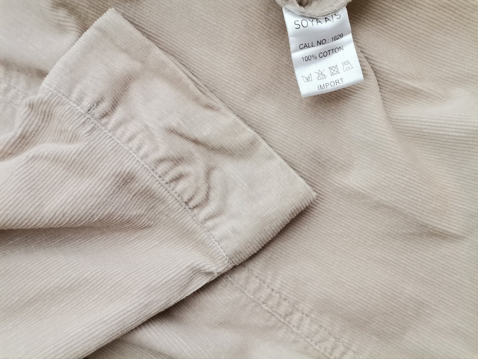 Soya Size L Color Kremowy Kurtka Długi rękaw Fabric Bawełna 100%