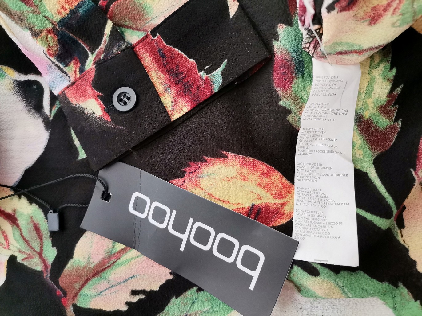 Boohoo Size 10 (38) Color Czarny W serek Sukienka Letnia Długi rękaw Do Kolan