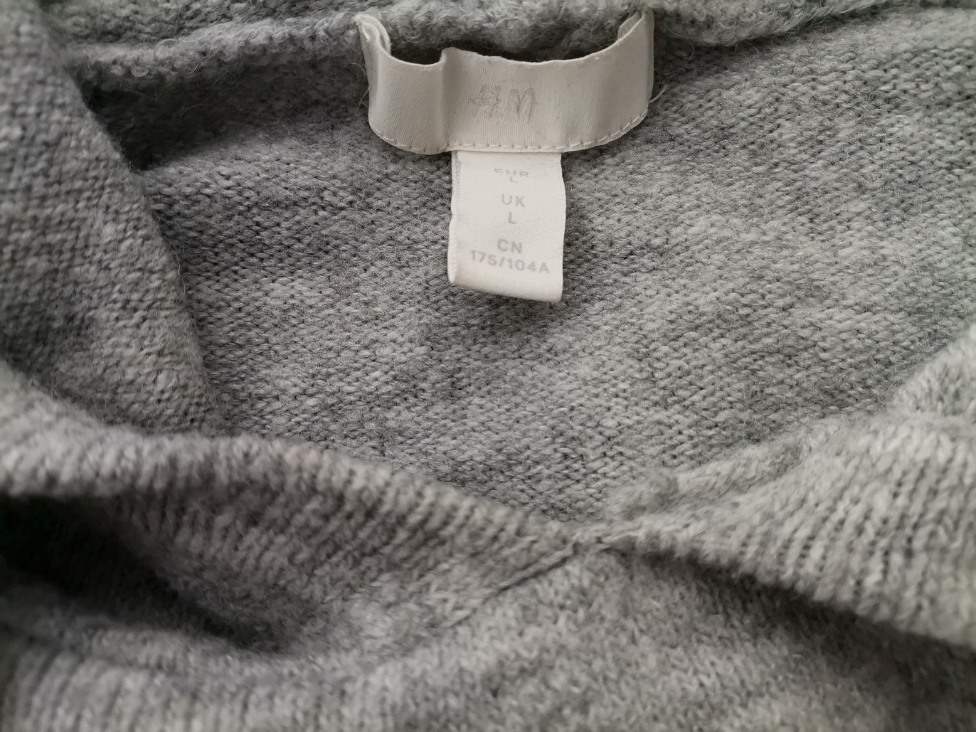 H&m Size L Color Szary Okrągły dekolt Sweter Długi rękaw Fabric Akryl Cienka dzianina