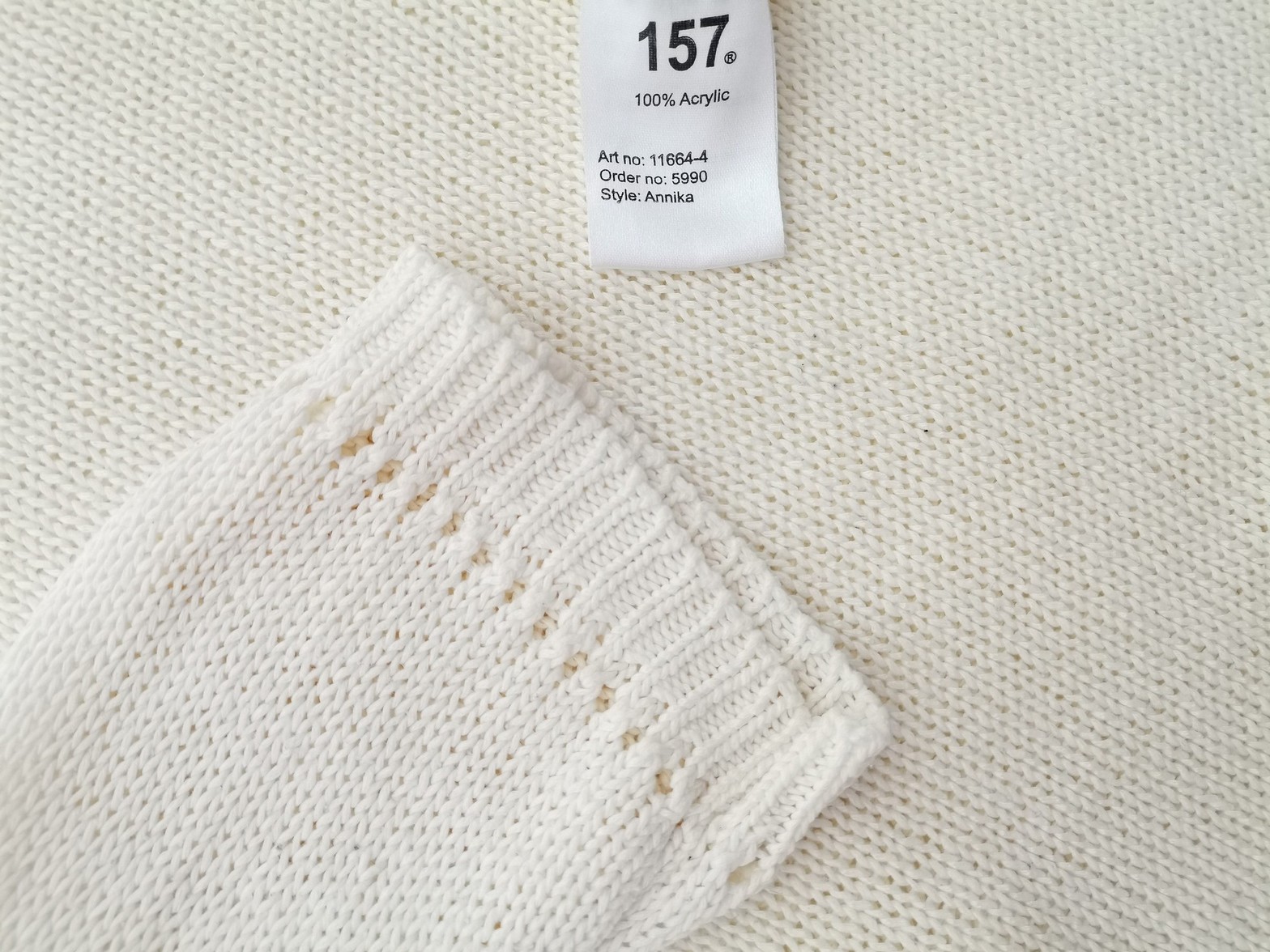 157 Size L Color Kremowy Okrągły dekolt Sweter Rękaw 3/4 Fabric Akryl 100% Cienka dzianina