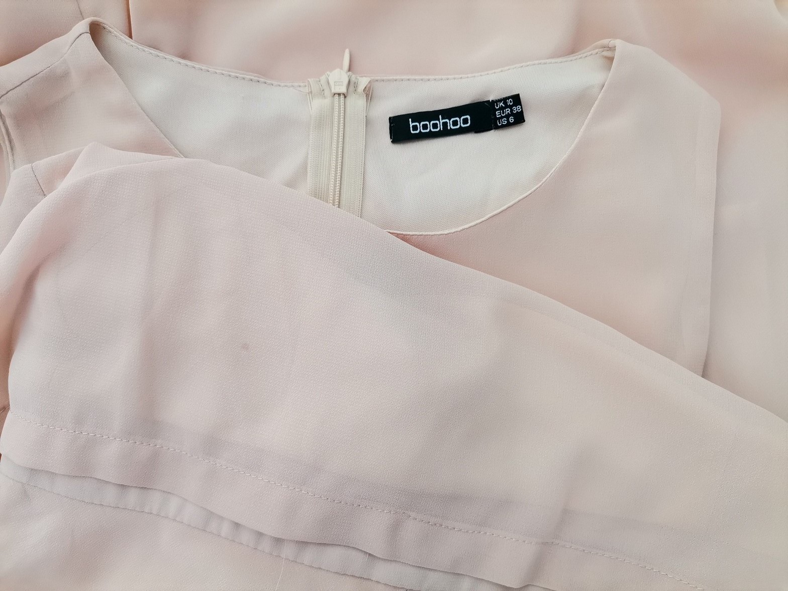 Boohoo Size 10 (38) Color Pudrowy Okrągły dekolt Sukienka Blouson Bezrękawnik Midi